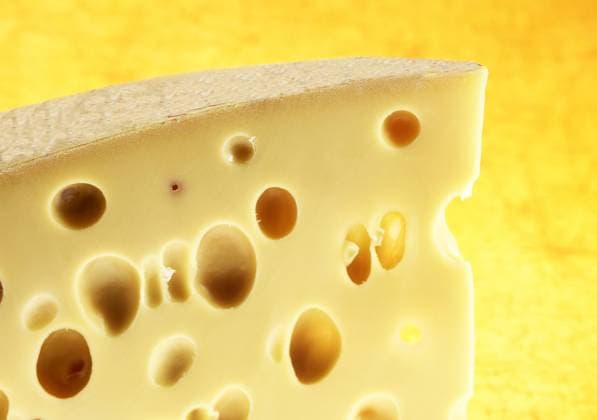 Emmentaler, Schweizer Käse aus Kuhmilch *** Emmental, Swiss Cheese from Cow s milk Copyright: imageBROKER G.xLacz ibllag08235122.jpg