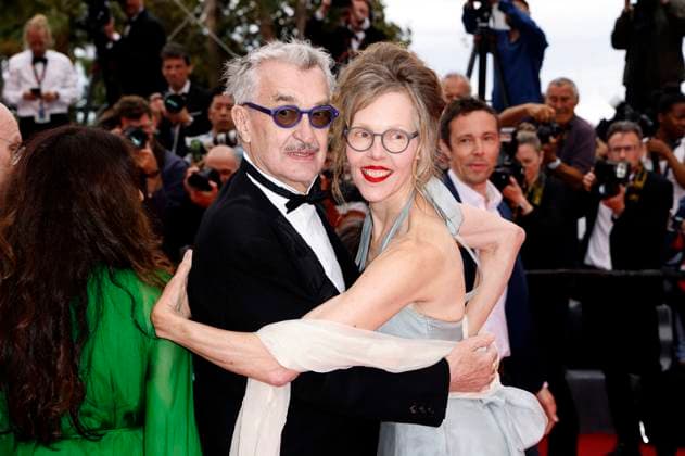 Wim Wenders with wife Donata Wenders at the premiere of the documentary Anselm The Rush of Time at the Festival de Cannes 2023 76 Cannes International Film Festival at the Palais des Festivals Cannes, 17 05 2023. Foto:xS.xGabschx xFuturexImage