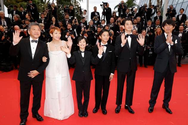 Hirokazu Kore eda, Sakura Ando, Kurokawa Soya, Hinata Hiiragi, Eita Nagayama and Yuji Sakamoto at the premiere of the feature film Monster Kaibutsu at the Festival de Cannes 2023 76 Cannes International Film Festival at the Palais des Festivals Cannes, 17 05 2023. Foto:xS.xGabschx xFuturexImage