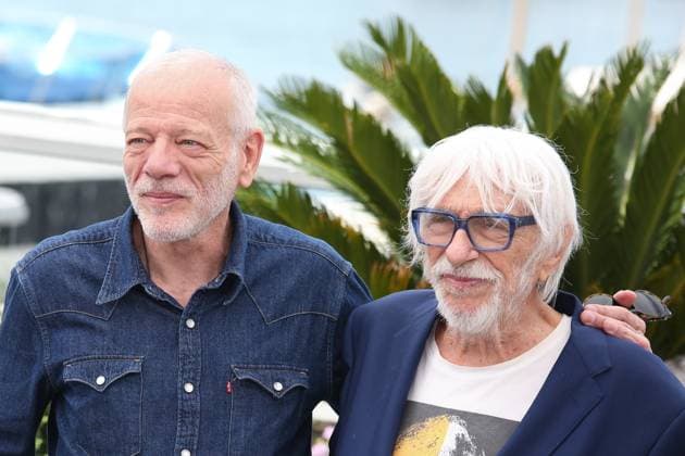 76e Festival International du Film de Cannes. Photocall du film Jeanne du Barry . 76th Cannes Film Festival. Photocall with cast of the film Jeanne du Barry . Pascal Greggory and Pierre Richard. 292023 2023-05-17 Cannes France  Copyright: xIsabellexVautierx xStarfacex STAR_292023_025