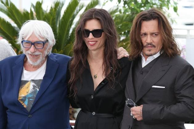76e Festival International du Film de Cannes. Photocall du film Jeanne du Barry . 76th Cannes Film Festival. Photocall with cast of the film Jeanne du Barry . Pierre Richard, Maiwenn and Johnny Depp. 292023 2023-05-17 Cannes France  Copyright: xIsabellexVautierx xStarfacex STAR_292023_048