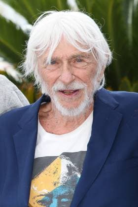 76e Festival International du Film de Cannes. Photocall du film Jeanne du Barry . 76th Cannes Film Festival. Photocall with cast of the film Jeanne du Barry . Pierre Richard. 292023 2023-05-17 Cannes France  Copyright: xIsabellexVautierx xStarfacex STAR_292023_053