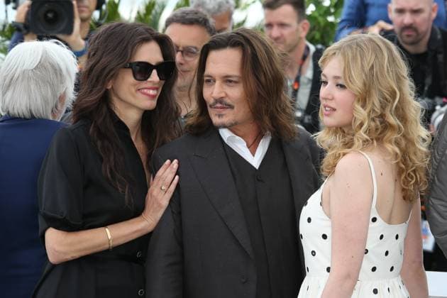 76e Festival International du Film de Cannes. Photocall du film Jeanne du Barry . 76th Cannes Film Festival. Photocall with cast of the film Jeanne du Barry . Maiwenn, Johnny Depp and Pauline Pollmann. 292023 2023-05-17 Cannes France  Copyright: xIsabellexVautierx xStarfacex STAR_292023_059