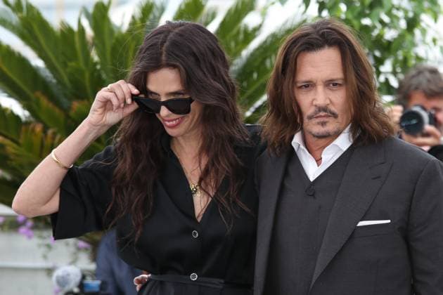 76e Festival International du Film de Cannes. Photocall du film Jeanne du Barry . 76th Cannes Film Festival. Photocall with cast of the film Jeanne du Barry . Maiwenn and Johnny Depp. 292023 2023-05-17 Cannes France  Copyright: xIsabellexVautierx xStarfacex STAR_292023_068