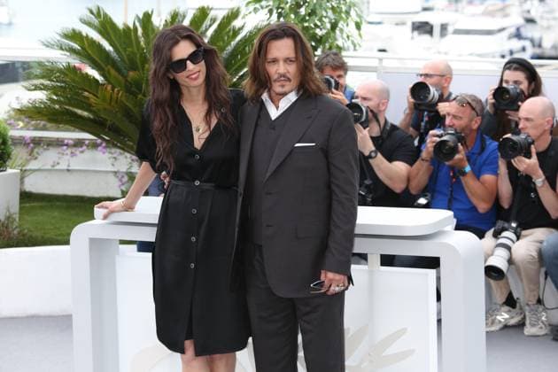 76e Festival International du Film de Cannes. Photocall du film Jeanne du Barry . 76th Cannes Film Festival. Photocall with cast of the film Jeanne du Barry . Maiwenn and Johnny Depp. 292023 2023-05-17 Cannes France  Copyright: xIsabellexVautierx xStarfacex STAR_292023_072