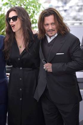 MaÃ¯wenn and Johnny Depp attend the Jeanne du Barry photocall at the 76th annual Cannes film festival at Palais des Festivals on Wednesday, May 17, 2023 in Cannes, France.  CAN20230517239 RoccoxSpaziani