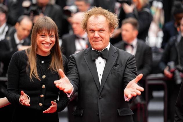 The Kaibutsu (Monster) Movie Premiere at the 76th Edition of the Cannes Film Festival President of the Un Certain Regard Jury, John C. Reilly, and jury member Alice Winocour attend the movie premiere and red carpet event for the movie Kaibutsu (Monster), which is in competition for the Palme d Or, during the 76th edition of the Cannes Film Festival on May 17 2023, in Cannes, France Cannes Palace of Festivals and Congresses of Cannes Cannes France Copyright: xAlexandraxFechetex _ADR9289