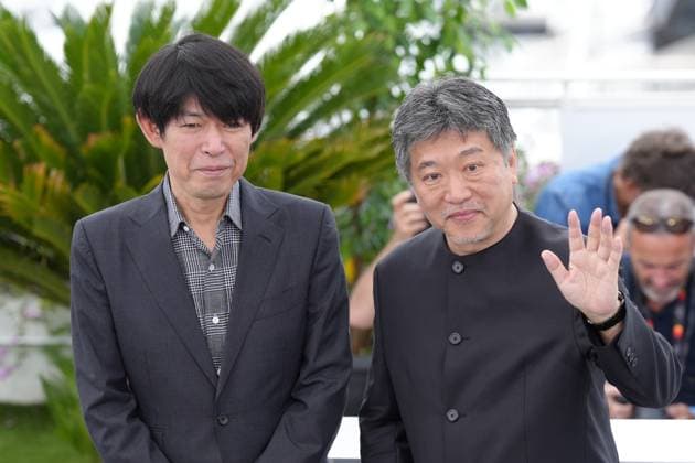 Sakamoto Yuji - Hirokazu Kore-eda CELEBRITES : 76 eme festival de Cannes - Photocall du film Monster - Cannes - 18 05 2023 NorbertScanella Panoramic 
