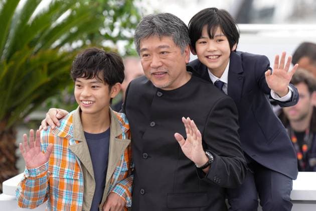 Kurokawa Soya - Hirokazu Kore eda - Hinata Hiiragi CELEBRITES : 76 eme festival de Cannes - Photocall du film Monster - Cannes - 18 05 2023 NorbertScanella Panoramic 