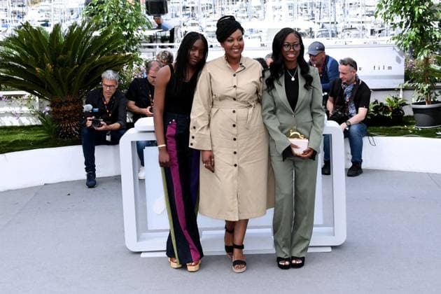 76th Cannes Film Festival 2023, Photocall film Le Retour (Homecoming) . Pictured: Esther Gohourou, Aissatou Diallo Sagna, Suzy Bemba  Copyright: xAlbertoxTerenghi PoolxPhotoxEvenx xPoolxPhotoxEventsx01x IPA_IPA38017644