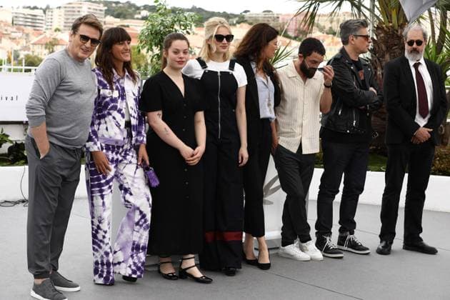 May 18, 2023, Cannes, Cote d Azur, France: Rosalie cast and crew members BENOIT MAGIMEL, JULIETTE ARMANET, ANNA BIOLAY, NADIA TERESZKIEWICZ, director STo°PHANIE DI GIUSTO, GUILLAUME GOUIX, BENJAMIN BIOLAY and producer ALAIN ATTAL attend the photocall for Rosalie during the 76th Annual Cannes Film Festival at Palais des Festivals on May 18, 2023 in Cannes, France Cannes France - ZUMAc179 20230518_zep_c179_083 Copyright: xMickaelxChavetx