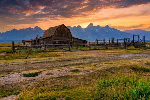 RECORD DATE NOT STATED The John Moulton barn in a national park in Northwest Wyoming, USA *** der Johannes Moulton Scheune ÊIn einer Nationaler parkähnliche ÊIn Nordwesten Wyoming, USA 6920109