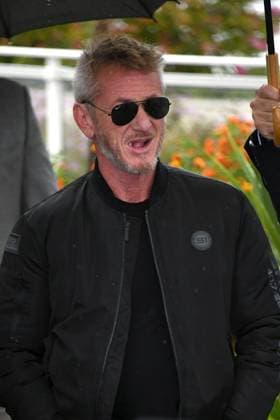 76th Cannes Film Festival 2023, Photocall film Black Flies. Pictured: Sean Penn  Copyright: xAlbertoxTerenghi PoolxPhotoxEvenx xPoolxPhotoxEventsx01x IPA_IPA38045151