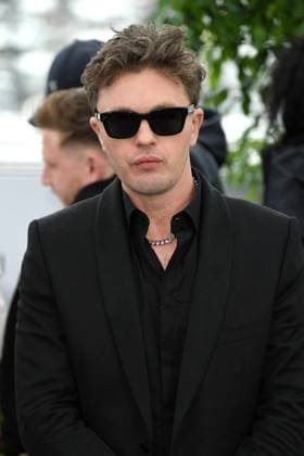 76th Cannes Film Festival 2023, Photocall film Black Flies. Pictured: Michael Pitt  Copyright: xAlbertoxTerenghi PoolxPhotoxEvenx xPoolxPhotoxEventsx01x IPA_IPA38045177