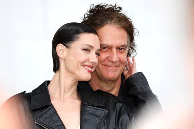 Raquel Nave and Jean Stephane Sauvaire at the photocall for the feature film Black Flies at the Festival de Cannes 2023 76 Cannes International Film Festival at the Palais des Festivals Cannes, 19 05 2023. Foto:xD.xBedrosianx xFuturexImage