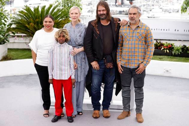 Deborah Mailman, Aswan Reid, Cate Blanchett, Warwick Thornton and Wayne Blair at the photocall for the feature film The New Boy at the Festival de Cannes 2023 76 Cannes International Film Festival at the Palais des Festivals Cannes, 19 05 2023. Foto:xS.xGabschx xFuturexImage