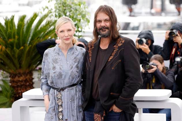 Cate Blanchett and Warwick Thornton at the photocall for the feature film The New Boy at the Festival de Cannes 2023 76 Cannes International Film Festival at the Palais des Festivals Cannes, 19 05 2023. Foto:xS.xGabschx xFuturexImage