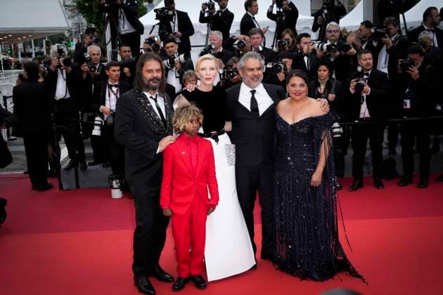 IPP Photo Daniele Cifala™ Cannes 19 05 2023 The Zone Of Interest Red Carpet The 76th Annual Cannes Film Festival in the photo Cate Blanchett, Lorenzo De Maio, Deborah Mailman, Aswan Reid, Wayne Blair, Coco Francini, Andrew Upton and Warwick Thornton Italy Photo Press World Copyright  0