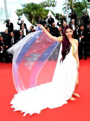 76th Cannes Film Festival 2023, evening 4 - red carpet of the film The Zone Of Interest . In the photo Yubin Shin  Copyright: xSimonexComix xipa-agency.netx xPoolxPhotoxEventsx01x IPA_IPA38056291