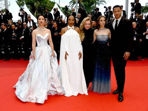 76th Cannes Film Festival 2023, evening 4 - red carpet of the film The Zone Of Interest . In the photo Naomi Ackie, Daryl McCormack, Caroline Scheufele and Natalie Portman  Copyright: xSimonexComix xipa-agency.netx xPoolxPhotoxEventsx01x IPA_IPA38056641