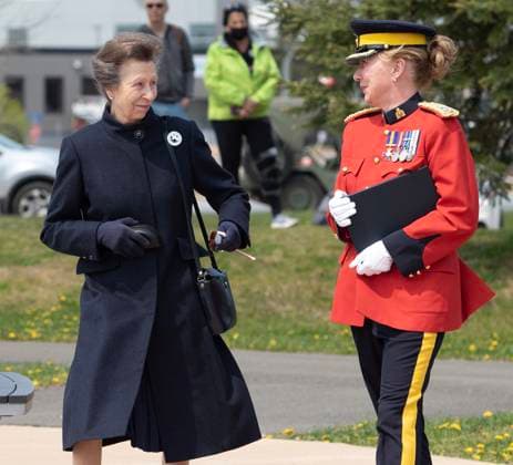 May 19, 2023, Moncton, New Brunswick, CANADA: Princess Anne talks with RCMP Commanding Officer of J Div DeAnna Hill in Moncton, N.B. on Friday May 19, 2023. The princess, sister of King Charles, was in to pay tribute to the 8th Canadian Hussars, which is Canada s oldest continuously serving armoured regiment. Moncton CANADA  - ZUMAc35_ 20230519_zaf_c35_082 Copyright: xRonxWardx