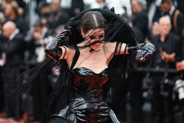 76e Festival International du Film de Cannes. MontÃ e des marches du film The zone of interest . 76e Festival International du film de Cannes. montee des marches du film The Zone of interest - 76th International Cannes Film Festival. red carpet of The Zone of interest - 292193 2023-05-19 Cannes France  Copyright: xLionelxGuericolas MPPx STAR_292193_095