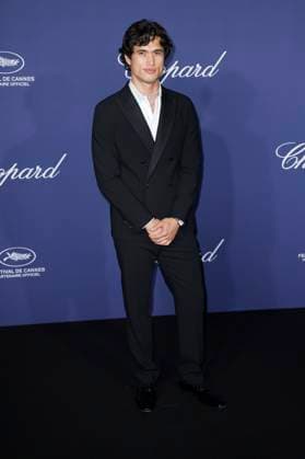 Charles Melton at the Official Trophee Chopard Dinner Photocall at the Carlton Beach Club at the Festival de Cannes 2023 76 Cannes International Film Festival at the Palais des Festivals Cannes, 19 05 2023. Foto:xS.xGabschx xFuturexImage