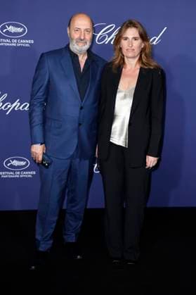 Cedric Klapisch and Lola Doillon at the Official Trophee Chopard Dinner Photocall at the Carlton Beach Club at the Festival de Cannes 2023 76 Cannes International Film Festival at the Palais des Festivals Cannes, 19 05 2023. Foto:xS.xGabschx xFuturexImage
