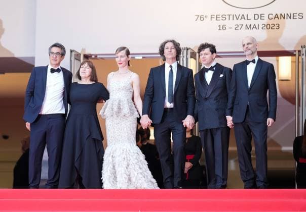 The Zone of Interest Red Carpet Premiere at the 76th Edition of the Cannes Film Festival Ewa Puszczynska, Christian Friedel, Director Jonathan Glazer, Sandra Huller, and Producer James Wilson the movie screening and red carpet event of The Zone of Interest , during the 76th edition of the Cannes Film Festival on May 19 2023, in Cannes, France Cannes Palace of Festivals and Congress Cannes France Copyright: xAlexandraxFechetex _ADR5141