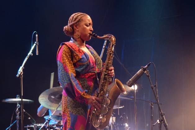 RECORD DATE NOT STATED Nubya Garcia Performs at C6 Music Fest in Sao Paulo (INT) Nubya Garcia Performs at C6 Music Fest in Sao Paulo. May 19, 2023, Sao Paulo, Brazil: Nubya Garcia, the saxophonist, performs in Ibirapuera auditorium at the first edition of C6 Music Fest, in Ibirapuera Park, south of Sao Paulo with the presence of fans dancing and getting along with their music. Credit: Leandro Chemalle Thenews2 (Foto: Leandro Chemalle TheNews2 imago images) Nubya Garcia Performs at C6 Music Fest in Sao Paulo  Copyright: xLeandroxChemallex