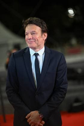 76e Festival International du film de Cannes. montee du film Omar la fraise - 76th International Cannes Film Festival. red carpet of Omar la fraise - Samuel Le Bihan 292201 2023-05-19 Cannes France  Copyright: xLionelxGuericolas MPPx STAR_292201_104