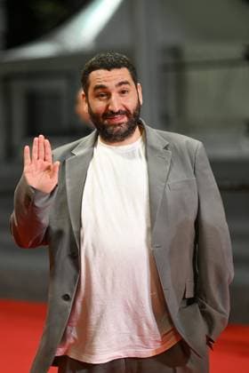 76e Festival International du film de Cannes. montee du film Omar la fraise - 76th International Cannes Film Festival. red carpet of Omar la fraise - Mouloud Achour 292201 2023-05-19 Cannes France  Copyright: xLionelxGuericolas MPPx STAR_292201_123