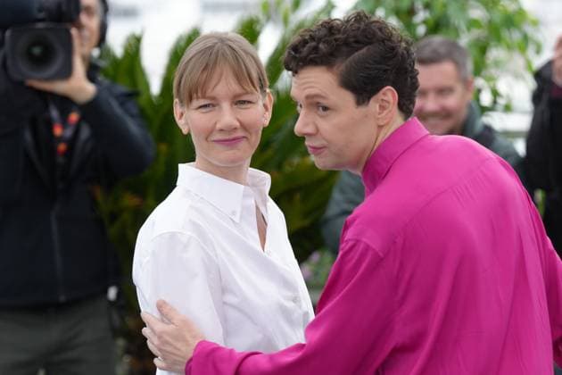 Sandra Hüller (actrice) - Christian Friedel (acteur) CELEBRITES : 76 eme festival de Cannes - Photocall du film Â« The Zone of Interest Â» - Cannes - 20 05 2023 NorbertScanella Panoramic 
