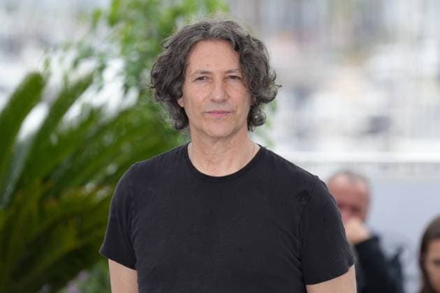 Jonathan Glazer (rÃ alisateur) CELEBRITES : 76 eme festival de Cannes - Photocall du film Â« The Zone of Interest Â» - Cannes - 20 05 2023 NorbertScanella Panoramic 