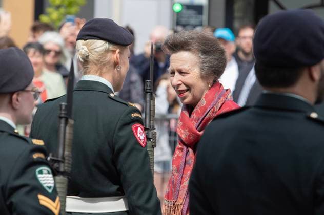 May 20, 2023, Moncton, NB, CANADA: Princess Anne speaks to a member of the military as she inspected the troops at the 8th Canadian Hussars Exercise of the Freedom of the City of Moncton Parade on Saturday May 20, 2023. Moncton CANADA  - ZUMAc35_ 20230520_zaf_c35_060 Copyright: xRonxWardx