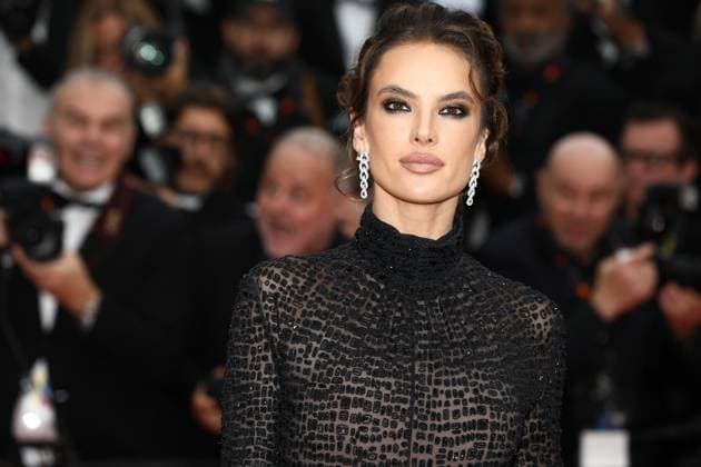 May 20, 2023, Cannes, Cote d Azur, France: ALESSANDRA AMBROSIO attends the screening of Killers of the Flower Moon during the 76th Annual Cannes Film Festival at Palais des Festivals on May 20, 2023 in Cannes, France Cannes France - ZUMAc179 20230520_zep_c179_184 Copyright: xMickaelxChavetx