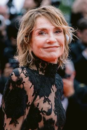 76e Festival International du Film de Cannes. MontÃ e des marches du film Killers of the flowers moon . 76th International Cannes Film Festival. Red Carpet with movie cast and guests 292238 2023-05-20 Alpes-Maritimes Cannes France Huppert, Isabelle  Copyright: xTerencexBaelenx STAR_292238_053