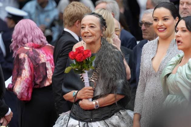 Tantoo Cardinal CELEBRITES : 76 eme festival de Cannes - Red Carpet du film Â« Killers Of The Flower Moon Â» - Cannes - 20 05 2023 NorbertScanella Panoramic 