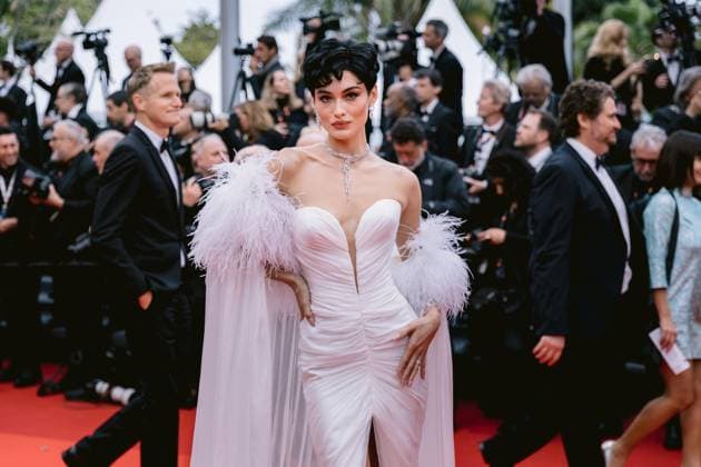 76e Festival International du Film de Cannes. MontÃ e des marches du film Killers of the flowers moon . 76th International Cannes Film Festival. Red Carpet with movie cast and guests 292238 2023-05-20 Alpes-Maritimes Cannes France Elizabeth, Grace  Copyright: xTerencexBaelenx STAR_292238_109