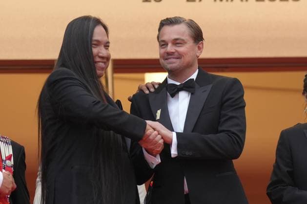 William Belleau - Leonardo DiCaprio CELEBRITES : 76 eme festival de Cannes - Red Carpet du film Â« Killers Of The Flower Moon Â» - Cannes - 20 05 2023 NorbertScanella Panoramic 