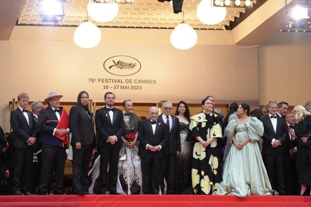 Yancey Red Corn - William Belleau - Leonardo DiCaprio - Tantoo Cardinal - Martin Scorsese - Robert De Niro - Cara Jade Myers - Lily Gladstone - Tatanka Means - Jillian Dion - Janae Collins CELEBRITES : 76 eme festival de Cannes - Red Carpet du film Â« Killers Of The Flower Moon Â» - Cannes - 20 05 2023 NorbertScanella Panoramic 