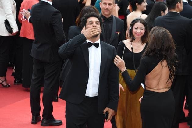 Tomer Sisley, Sandra Sisley - Killers of the Flower Moon premiere - 76eme Festival International du Film de Canne, Cannes FRANCE. CELEBRITES : 76eme festival international de Cannes - Cannes - 20 05 2023 LionelUrman Panoramic 