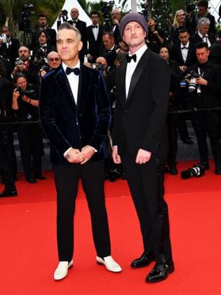 76th Cannes Film Festival 2023, evening 5 - red carpet of the film Killers Of The Flower Moon. Pictured: Director Michael Gracey , Robbie Williams,  Copyright: xSimonexComix xipa-agency.netx xPoolxPhotoxEventsx01x IPA_IPA38083949