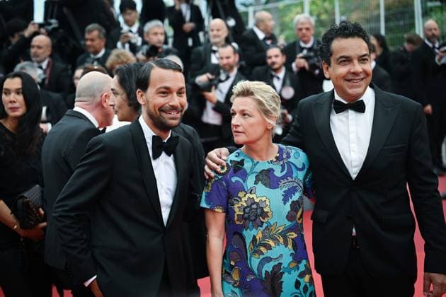 76e Festival International du Film de Cannes. MontÃ e des marches du film Killers of the flowers moon . 76e Festival International du film de Cannes. Montee du film Killers of the Flower Moon - 76th International Cannes Film Festival. Red carpet of Killers of the Flower Moon - Bertrand Chameroy , Anne Elisabeth Lemoine , Patrick Cohen 292241 2023-05-20  Copyright: xLionelxGuericolas MPPx STAR_292241_191