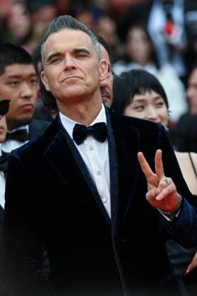 76e Festival International du Film de Cannes. MontÃ e des marches du film Killers of the flowers moon . 76e Festival International du film de Cannes. Montee du film Killers of the Flower Moon - 76th International Cannes Film Festival. Red carpet of Killers of the Flower Moon - Robbie Williams 292241 2023-05-20  Copyright: xLionelxGuericolas MPPx STAR_292241_262