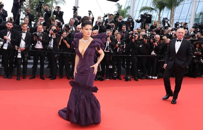 May 20, 2023, Cannes, FRANCE: Salma Hayek attends the Killers Of The Flower Moon red carpet at the 76th annual Cannes film festival at Palais des Festivals on May 20, 2023 in Cannes, France. Cannes FRANCE - ZUMAs181 20230520_zea_s181_063 Copyright: ximageSPACEx