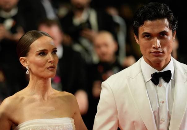 The May December Red Carpet Premiere at the 76th Edition of the Cannes Film Festival Natalie Portman and Charles Melton attend the movie screening and red carpet event for May December , directed by Todd Haynes, during the 76th edition of the Cannes Film Festival on May 20 2023, in Cannes, France Cannes Palace of Festivals and Congresses of Cannes Cannes France Copyright: xAlexandraxFechetex _ADR0182