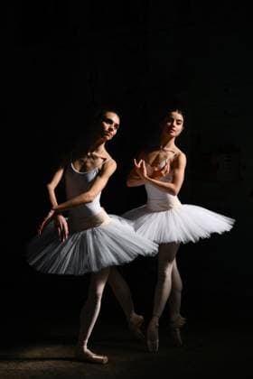 THE AUSTRALIAN BALLET DANCER AWARD WINNER, Isobelle Dashwood (winner of the Telstra Peoples Choice Award) and Lilla Harvey (Winner of the Telstra Rising Star Award) pose for a portrait the morning after the 2023 Telstra Ballet Dancer Awards at Carriageworks, in Sydney, Sunday, May 21, 2023. ( NO ARCHIVING, EDITORIAL USE ONLY, NO USE IN BOOKS WITHOUT CONSENT SYDNEY NEW SOUTH WALES AUSTRALIA  Copyright: xJAMESxGOURLEYx 20230521001801126695