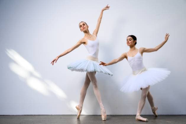 THE AUSTRALIAN BALLET DANCER AWARD WINNER, Isobelle Dashwood (winner of the Telstra Peoples Choice Award) and Lilla Harvey (Winner of the Telstra Rising Star Award) pose for a portrait the morning after the 2023 Telstra Ballet Dancer Awards at Carriageworks, in Sydney, Sunday, May 21, 2023. ( NO ARCHIVING, EDITORIAL USE ONLY, NO USE IN BOOKS WITHOUT CONSENT SYDNEY NEW SOUTH WALES AUSTRALIA  Copyright: xJAMESxGOURLEYx 20230521001801126734