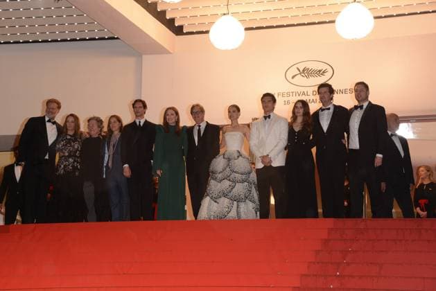 May 20, 2023, CANNES, France: CANNES, FRANCE - MAY 20: Cory Michael Smith, Julianne Moore, Todd Haynes, Natalie Portman, Charles Melton attend the May December red carpet during the 76th annual Cannes film festival at Palais des Festivals on May 20, 2023 in Cannes, France. CANNES France - ZUMAi09_ 20230520_zaf_i09_029 Copyright: xFrederickxInjimbertx